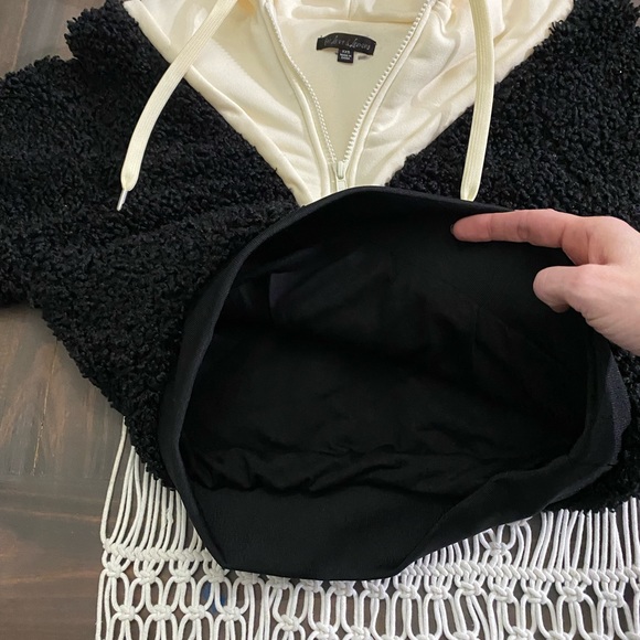 NWOT For Love And Lemons hooded cozy sherpa 1/4 zip pull over - Picture 8 of 10